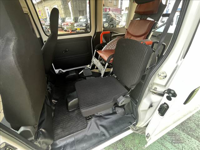 ダイハツ ハイゼットカーゴ ６６０ スローパー ＳＡＩＩＩ リヤシートレス仕様 折リ畳ミ補助シート付キ R1年 (関東) 99