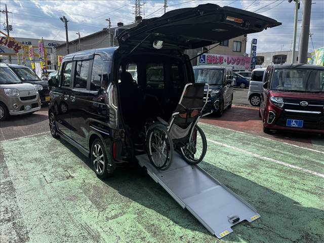 ホンダ Ｎ　ＢＯＸ カスタム ６６０ Ｇ スロープ Ｌ ホンダセンシング 車イス専用装備装着車 H30年 (関東) 99