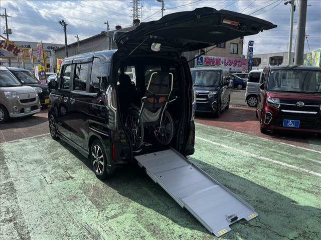 ホンダ Ｎ　ＢＯＸ カスタム ６６０ Ｇ スロープ Ｌ ホンダセンシング 車イス専用装備装着車 H30年 (関東) 99