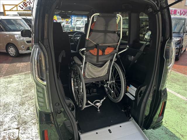 ホンダ Ｎ　ＢＯＸ カスタム ６６０ Ｇ スロープ Ｌ ホンダセンシング 車イス専用装備装着車 H30年 (関東) 99
