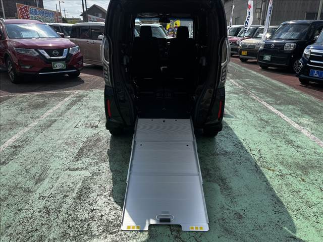 ホンダ Ｎ　ＢＯＸ カスタム ６６０ Ｇ スロープ Ｌ ホンダセンシング 車イス専用装備装着車 H30年 (関東) 99