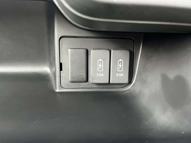 ホンダ Ｎ　ＢＯＸ カスタム ６６０ Ｇ スロープ Ｌ ホンダセンシング 車イス専用装備装着車 H30年 (関東) 99