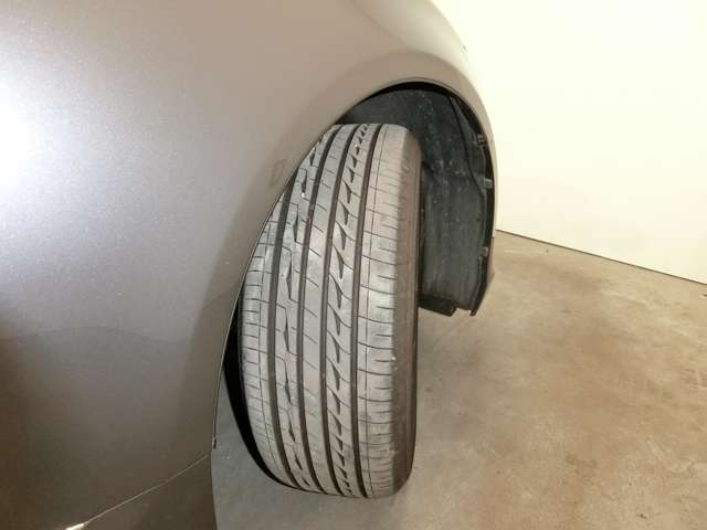 レクサス ＬＳハイブリッド ６００Ｈ バージョンＣ Ｉパッケージ ４ＷＤ H24年 (中国) 99