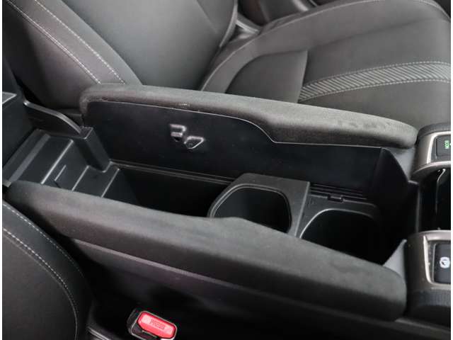 ホンダ シビック １．５ H29年 (関東) 99