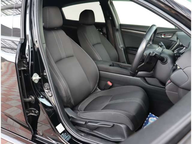 ホンダ シビック １．５ H29年 (関東) 99