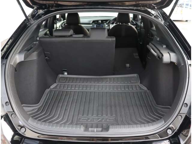 ホンダ シビック １．５ H29年 (関東) 99