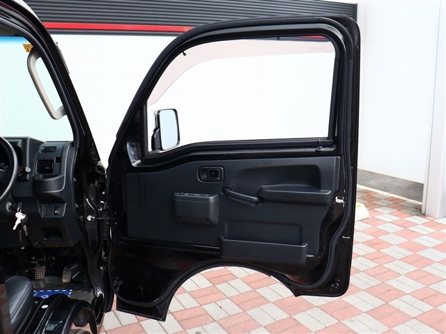 ダイハツ ハイゼットトラック ６６０ エクストラ ３方開 ４ＷＤ H29年 (関東) 99