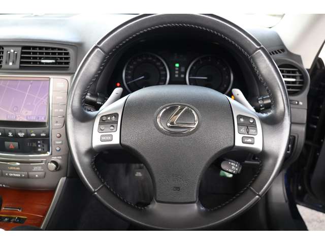 レクサス ＩＳコンバーチブル ２５０Ｃ バージョンＬ H25年 (東海) 99