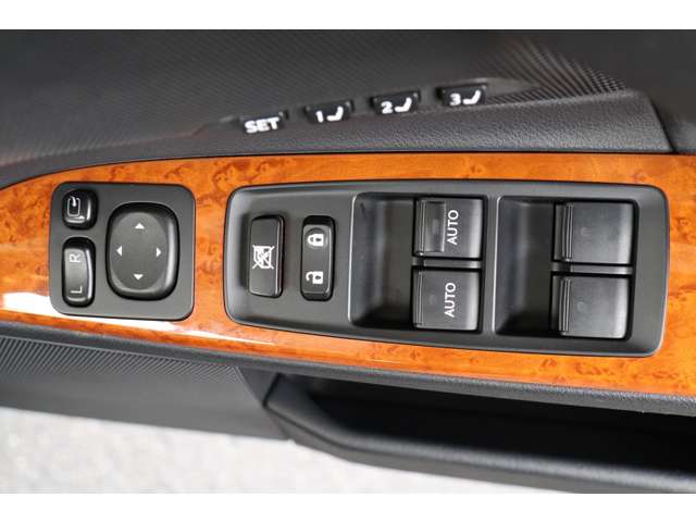 レクサス ＩＳコンバーチブル ２５０Ｃ バージョンＬ H25年 (東海) 99