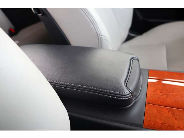 レクサス ＩＳコンバーチブル ２５０Ｃ バージョンＬ H25年 (東海) 99