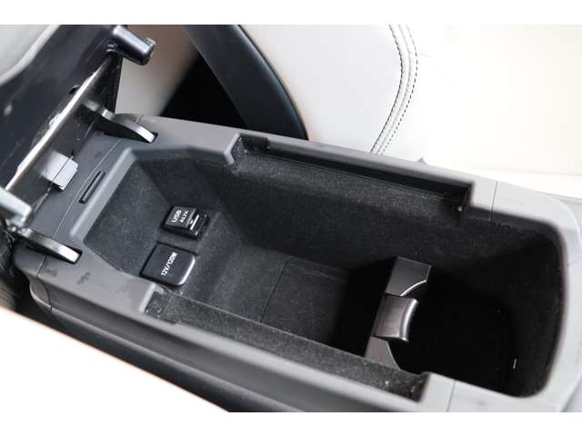 レクサス ＩＳコンバーチブル ２５０Ｃ バージョンＬ H25年 (東海) 99