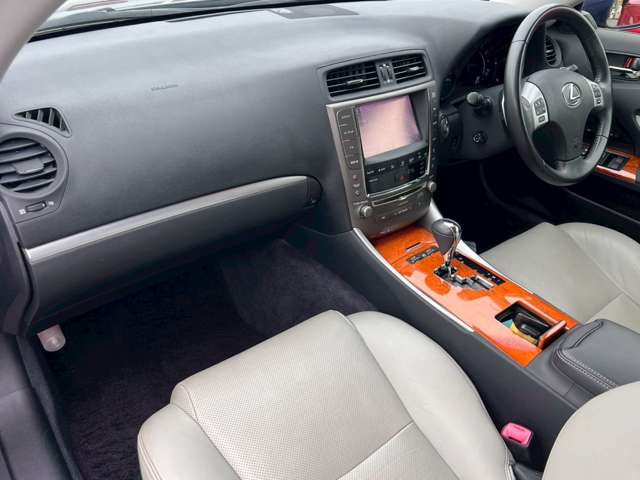 レクサス ＩＳコンバーチブル ２５０Ｃ バージョンＬ H25年 (東海) 99