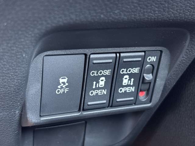 ホンダ フリード １．５ エアー ＥＸ R7年 (近畿) 99