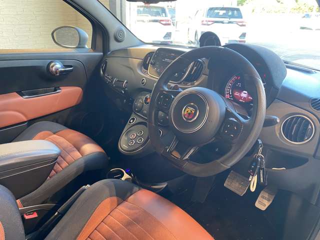 アバルト ５９５ コンペティツィオーネ R2年 (九州・沖縄) 99