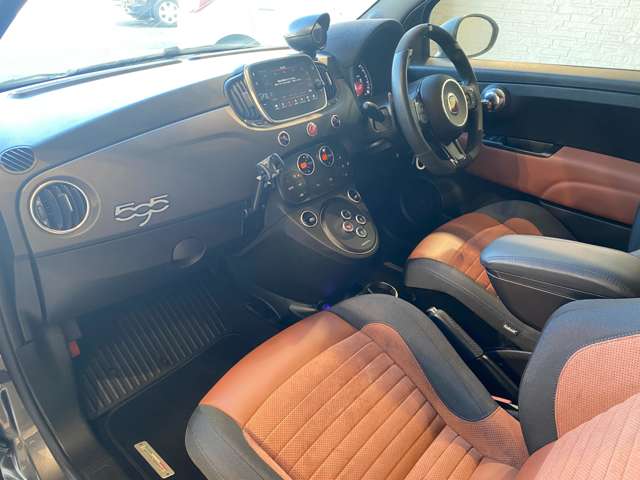 アバルト ５９５ コンペティツィオーネ R2年 (九州・沖縄) 99