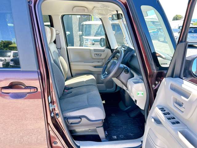 ホンダ Ｎ　ＢＯＸ ６６０ Ｇ ホンダセンシング R1年 (九州・沖縄) 99