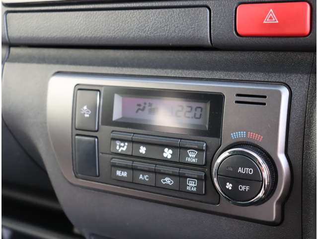 トヨタ ハイエースバン ２．０ スーパーＧＬ ダークプライムＩＩ ロングボディ R4年 (関東) 99