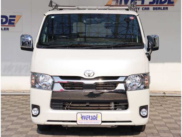 トヨタ ハイエースバン ２．０ スーパーＧＬ ダークプライムＩＩ ロングボディ R4年 (関東) 99