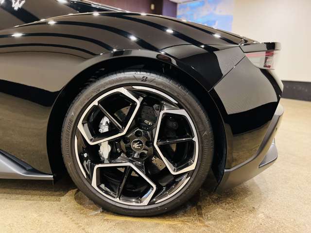 マセラティ ＭＣ２０ ３．０ R4年 (東海) 99