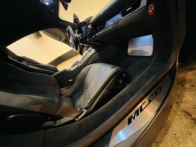 マセラティ ＭＣ２０ ３．０ R4年 (東海) 99