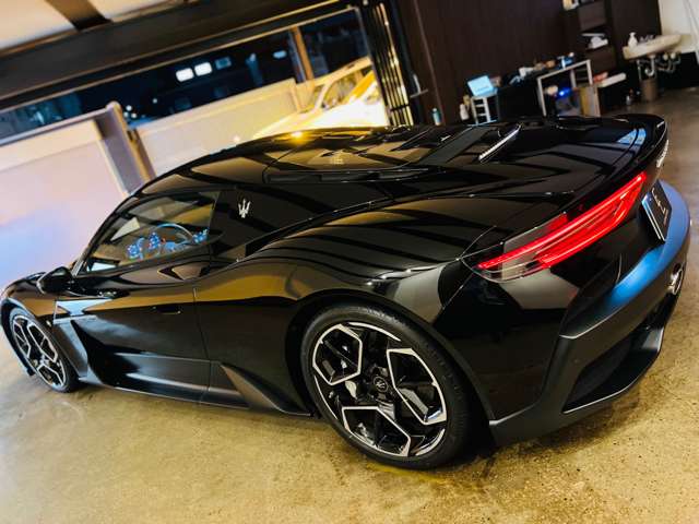 マセラティ ＭＣ２０ ３．０ R4年 (東海) 99