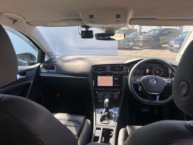 フォルクスワーゲン ゴルフヴァリアント ＴＤＩ ハイライン マイスター ディーゼルターボ R2年 (東北) 99