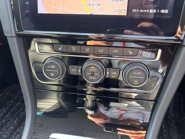 フォルクスワーゲン ゴルフヴァリアント ＴＤＩ ハイライン マイスター ディーゼルターボ R2年 (東北) 99