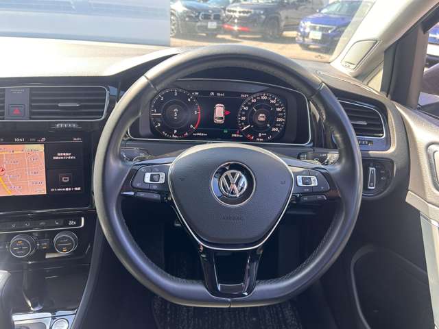 フォルクスワーゲン ゴルフヴァリアント ＴＤＩ ハイライン マイスター ディーゼルターボ R2年 (東北) 99