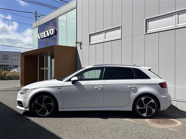 アウディ Ａ３　スポーツバック Ｓライン　ダイナミックリミテッド R1年 (東北) 99