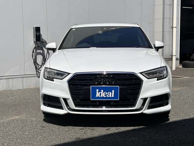 アウディ Ａ３　スポーツバック Ｓライン　ダイナミックリミテッド R1年 (東北) 99