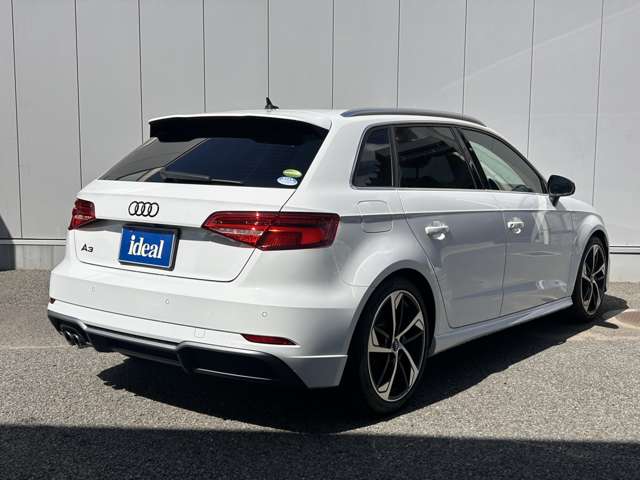 アウディ Ａ３　スポーツバック Ｓライン　ダイナミックリミテッド R1年 (東北) 99