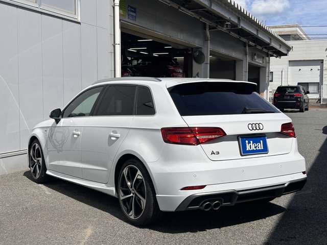 アウディ Ａ３　スポーツバック Ｓライン　ダイナミックリミテッド R1年 (東北) 99