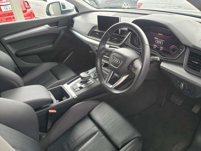 アウディ Ｑ５ ４０ ＴＤＩ クワトロ スポーツ ディーゼルターボ ４ＷＤ R1年 (東北) 99