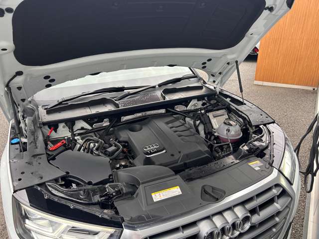 アウディ Ｑ５ ４０ ＴＤＩ クワトロ スポーツ ディーゼルターボ ４ＷＤ R1年 (東北) 99
