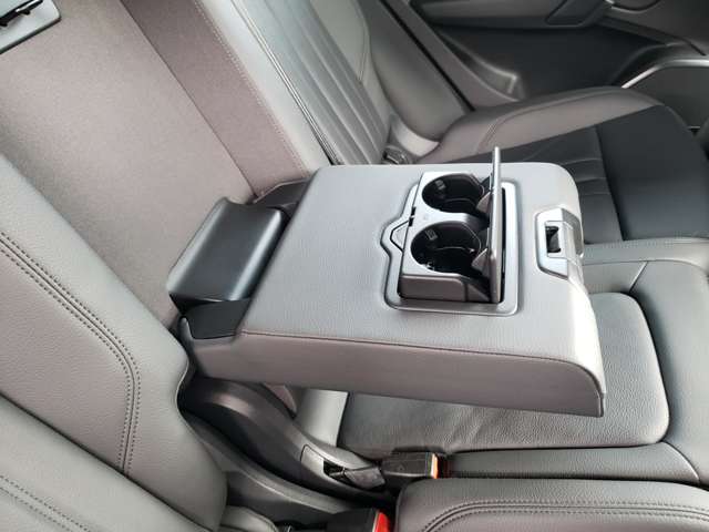 アウディ Ｑ５ ４０ ＴＤＩ クワトロ スポーツ ディーゼルターボ ４ＷＤ R1年 (東北) 99