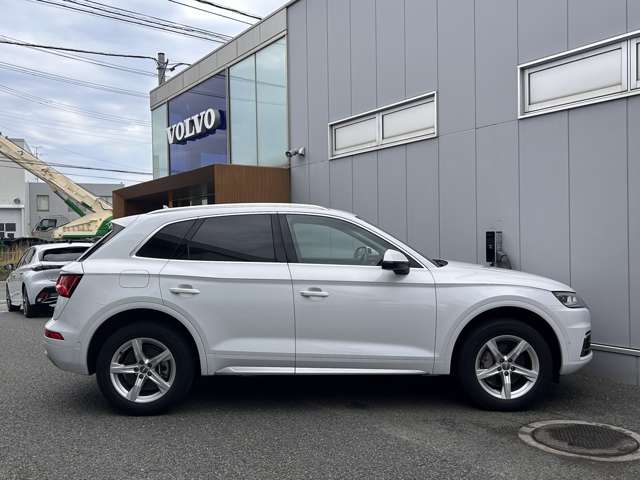 アウディ Ｑ５ ４０ ＴＤＩ クワトロ スポーツ ディーゼルターボ ４ＷＤ R1年 (東北) 99
