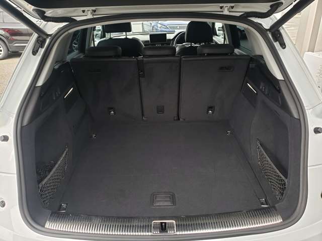 アウディ Ｑ５ ４０ ＴＤＩ クワトロ スポーツ ディーゼルターボ ４ＷＤ R1年 (東北) 99