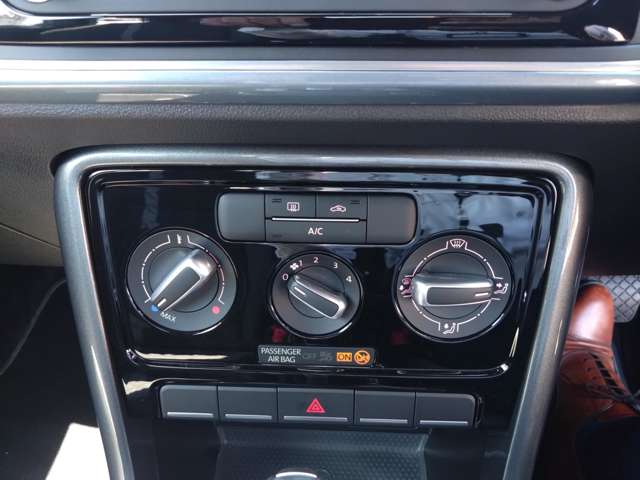 フォルクスワーゲン ザ　ビートル デザイン R1年 (東北) 99