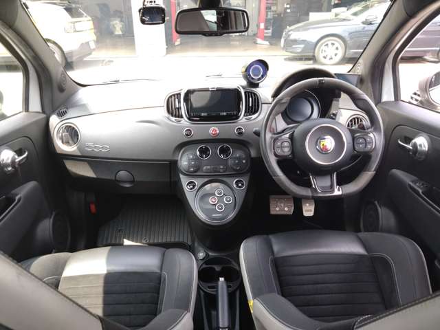 アバルト ５９５ コンペティツィオーネ R1年 (東北) 99