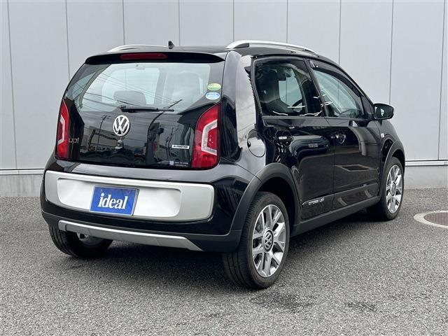 フォルクスワーゲン ＣＲＯＳＳ ＵＰ！ １．０ H28年 (東北) 99