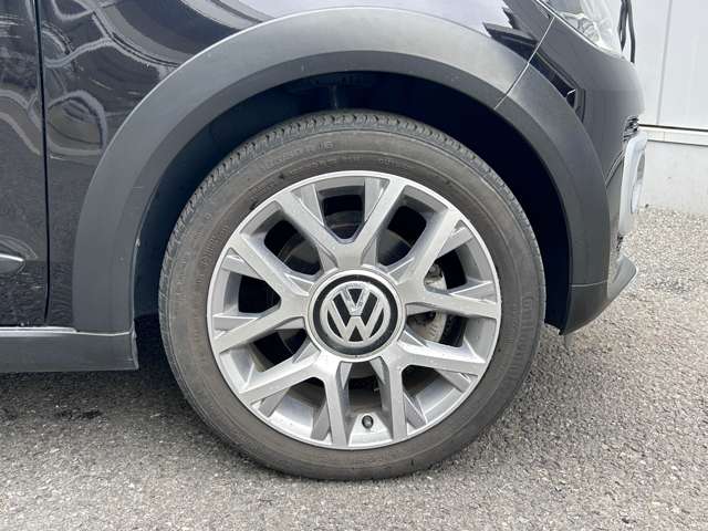 フォルクスワーゲン ＣＲＯＳＳ ＵＰ！ １．０ H28年 (東北) 99