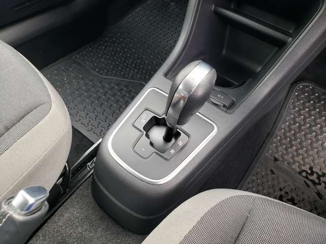 フォルクスワーゲン ＣＲＯＳＳ ＵＰ！ １．０ H28年 (東北) 99