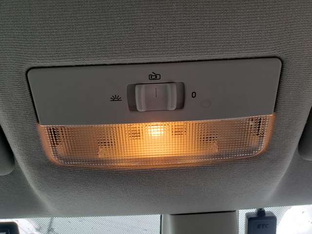 フォルクスワーゲン ＣＲＯＳＳ ＵＰ！ １．０ H28年 (東北) 99