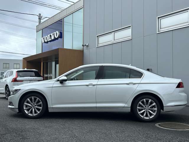 フォルクスワーゲン パサート ＴＤＩ エレガンスライン ディーゼルターボ R1年 (東北) 99