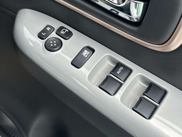 スズキ ワゴンＲ　スマイル ６６０ ハイブリッド Ｘ R7年 (東海) 99