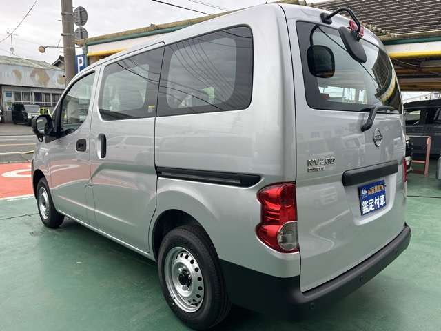 日産 ＮＶ２００バネットバン １．６ ＤＸ R7年 (東海) 99