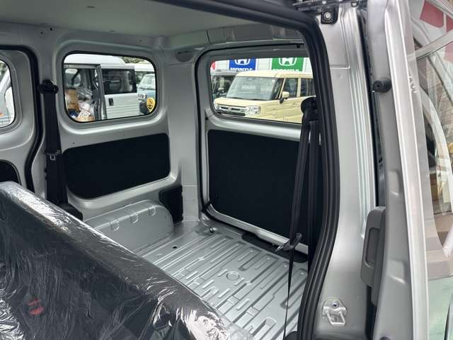 日産 ＮＶ２００バネットバン １．６ ＤＸ R7年 (東海) 99