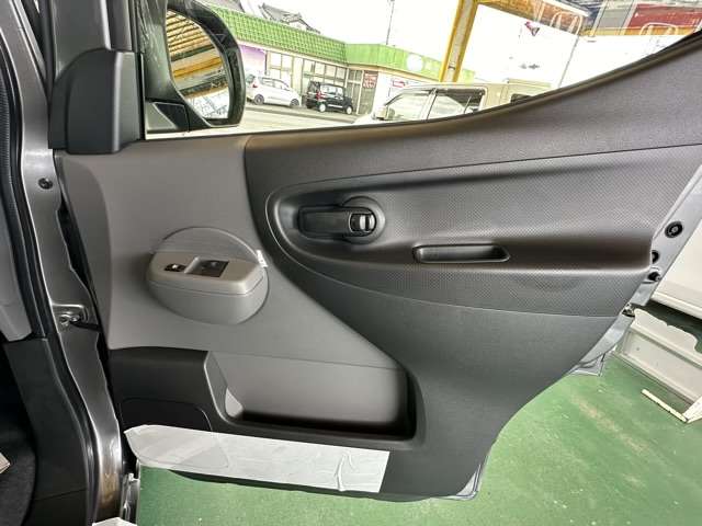 日産 ＮＶ２００バネットバン １．６ ＶＸ R7年 (東海) 99