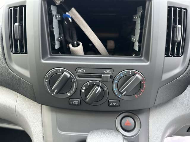 日産 ＮＶ２００バネットバン １．６ ＧＸ R7年 (東海) 99