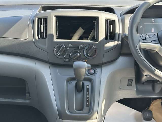 日産 ＮＶ２００バネットバン １．６ ＶＸ R7年 (東海) 99